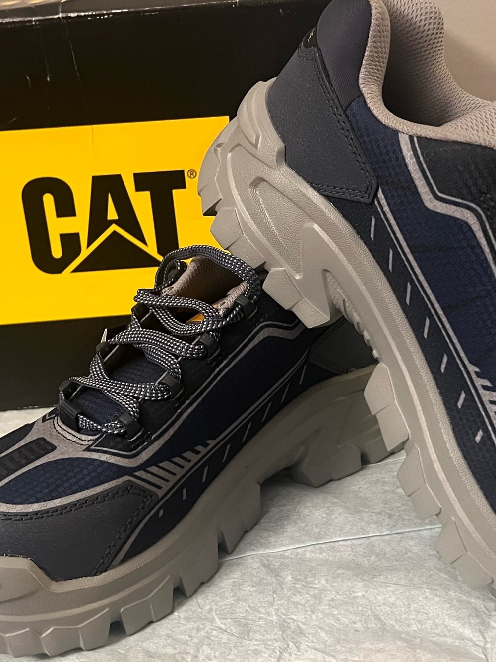 Caterpillar Men's Navy and Gray Rugged Hard Toe Work Sneaker